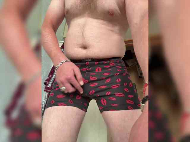 RUS19-5 Sex Cam Show