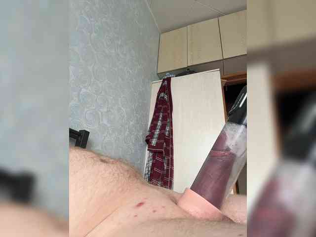 RUS19-5 Sex Cam Show