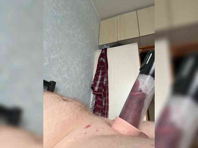 RUS19-5 Sex Cam Show