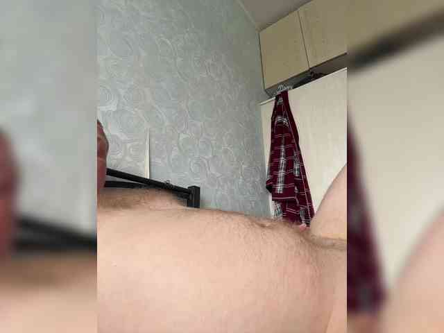 RUS19-5 Sex Cam Show