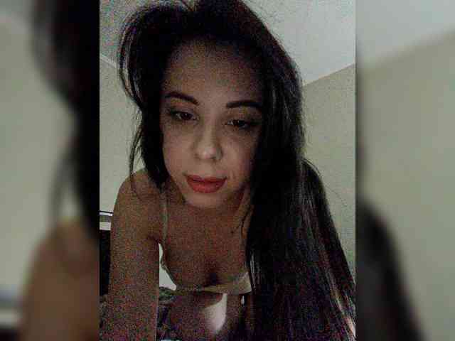 Nikol1bb webcam