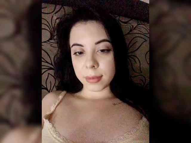 Nikol1bb webcam