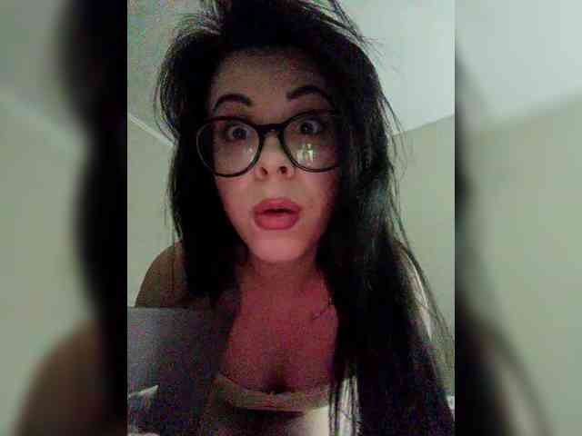 Nikol1bb webcam