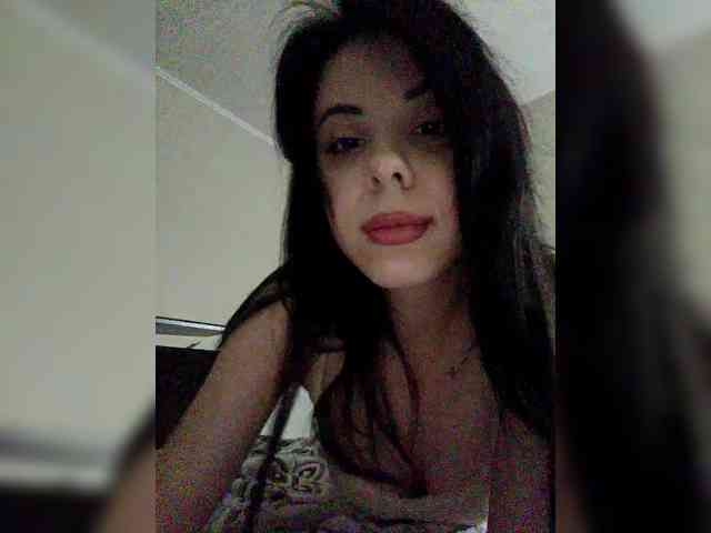Nikol1bb webcam