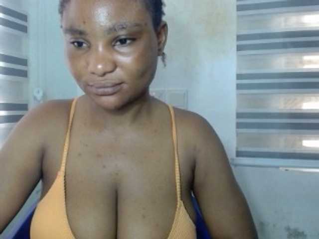 Fuckmypussyx live cam on BongaCams