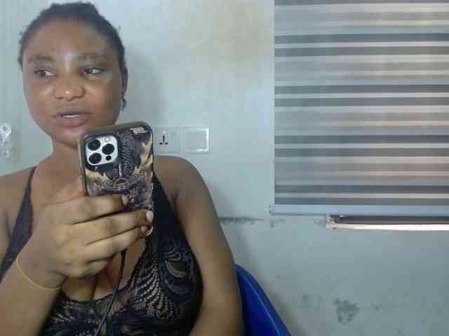 Fuckmypussyx webcam