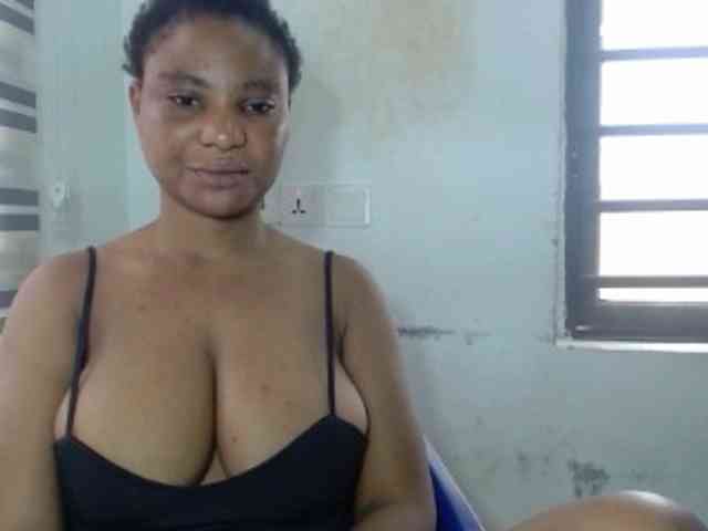 Fuckmypussyx webcam