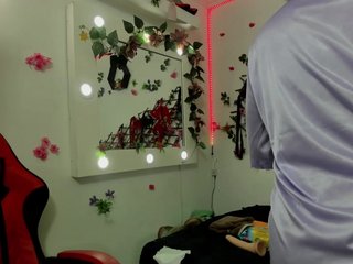 kimmywold's Live Webcam