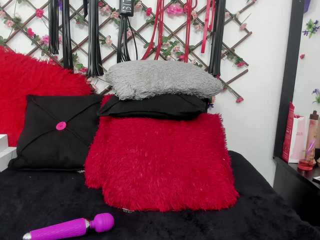 kimmywold live cam on BongaCams