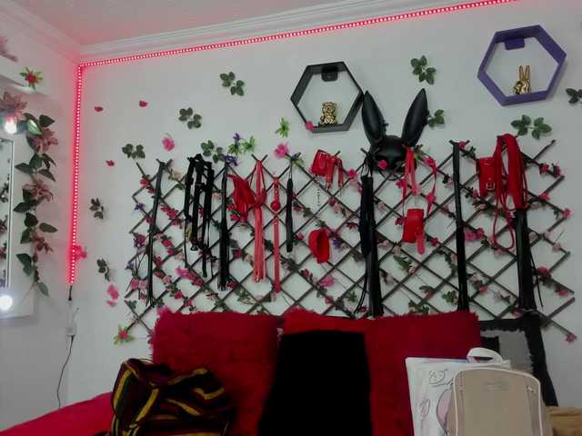 kimmywold live cam on BongaCams