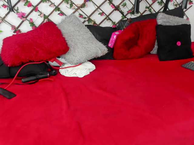 kimmywold live cam on BongaCams
