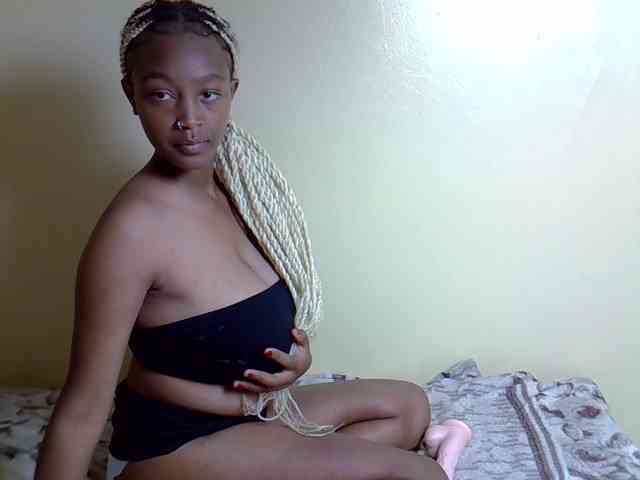 itsninah webcam