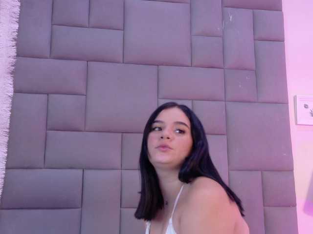 Catalina-Cooper live cam on BongaCams