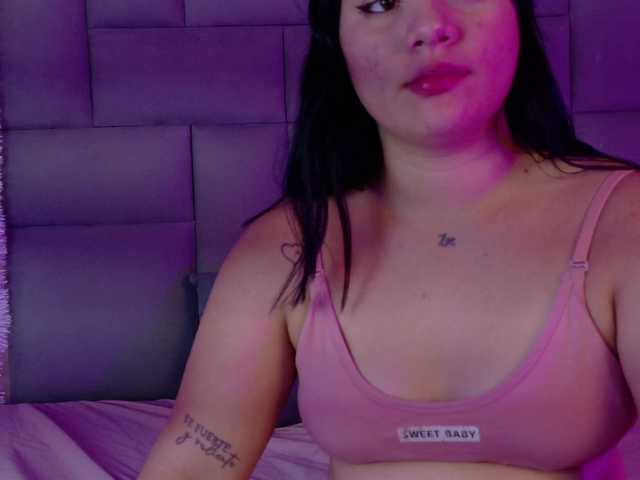 Catalina-Cooper live cam on BongaCams