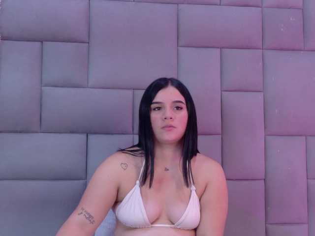 Catalina-Cooper live cam on BongaCams