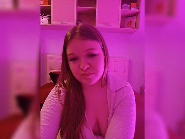 Versonika live cam on BongaCams