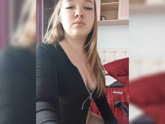 Versonika live cam on BongaCams