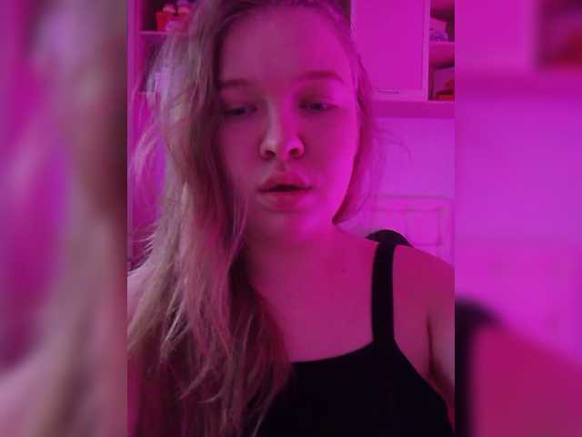 Versonika live cam on BongaCams