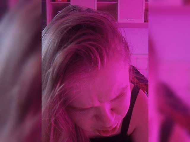 Versonika live cam on BongaCams