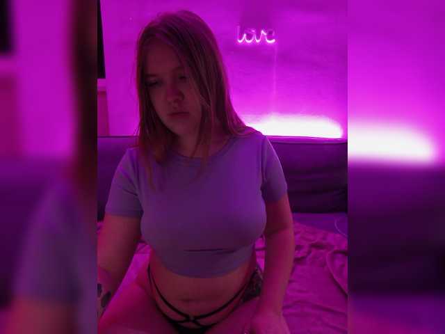 Versonika live cam on BongaCams