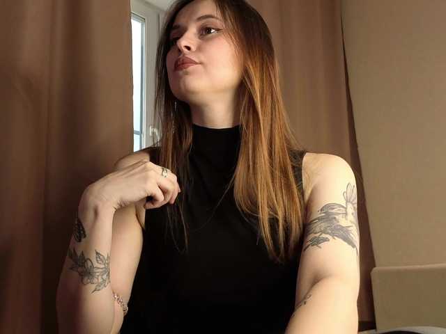 HolySinnerOfficial live cam on BongaCams