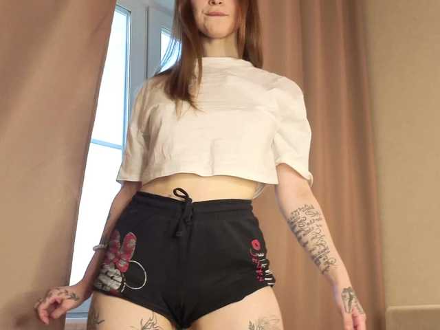 HolySinnerOfficial live cam on BongaCams