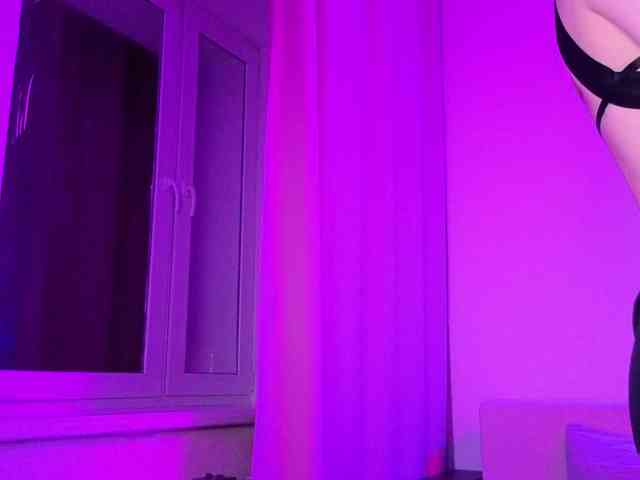 HolySinnerOfficial webcam