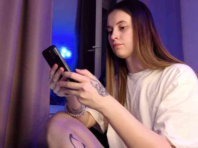 HolySinnerOfficial webcam