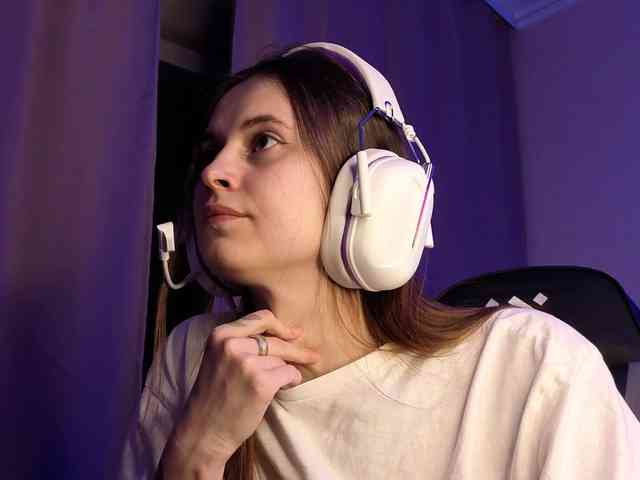 HolySinnerOfficial webcam