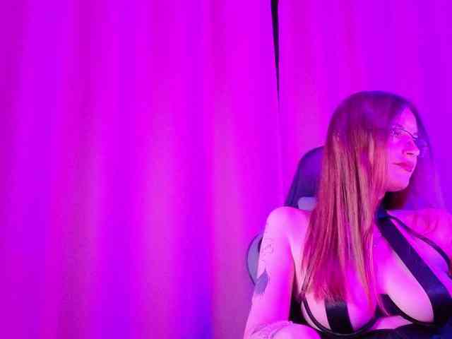 HolySinnerOfficial webcam
