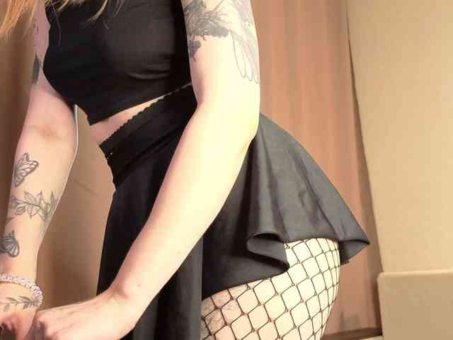 HolySinnerOfficial webcam