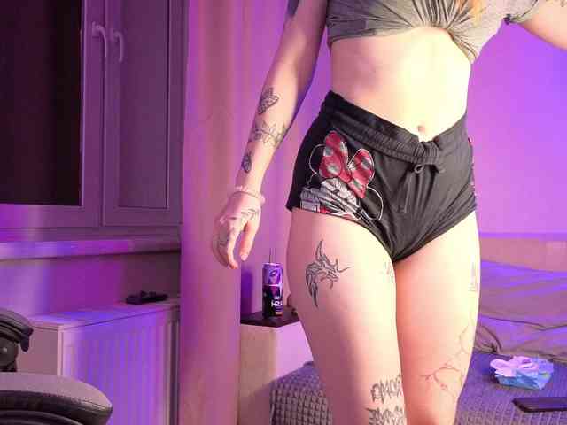 HolySinnerOfficial webcam