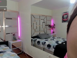 alma-alvares Porn Show