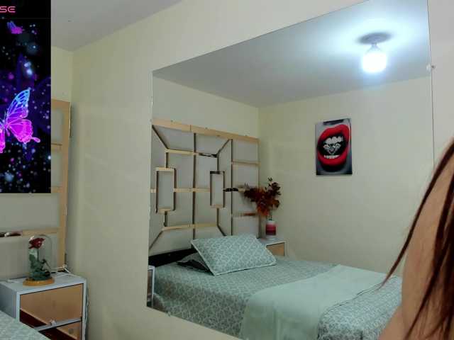 alma-alvares live cam on BongaCams