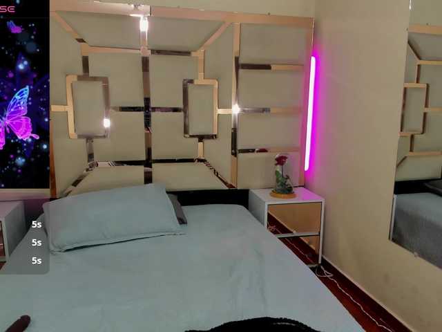 alma-alvares live cam on BongaCams