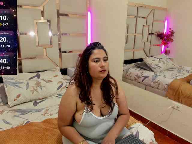alma-alvares webcam
