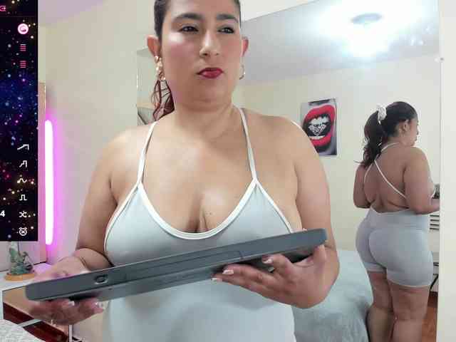 alma-alvares webcam