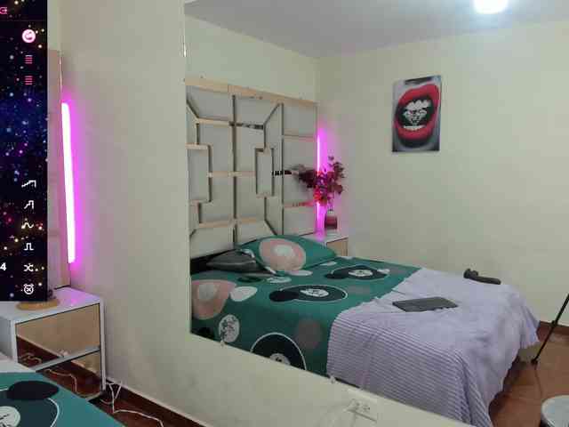 alma-alvares webcam