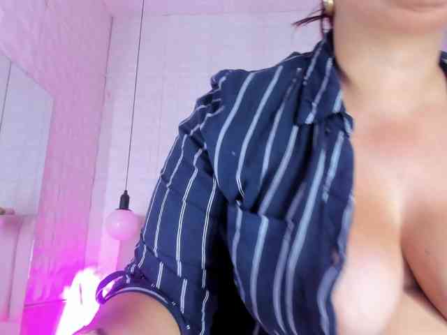 alma-alvares webcam