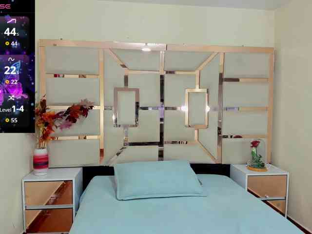 alma-alvares webcam