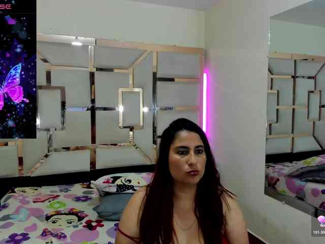 alma-alvares webcam