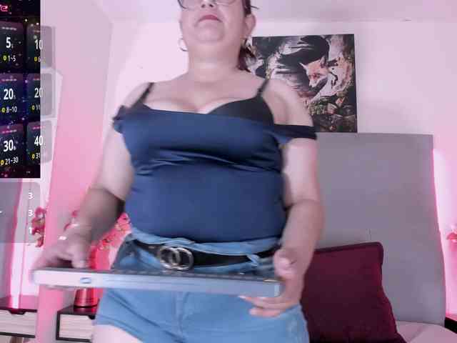 alma-alvares webcam