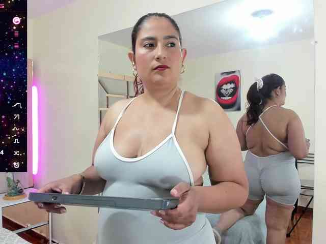 alma-alvares webcam