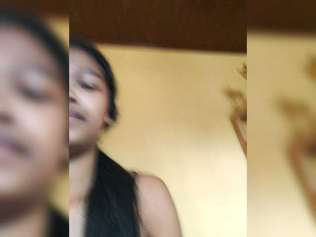 godessneya2 live cam on BongaCams