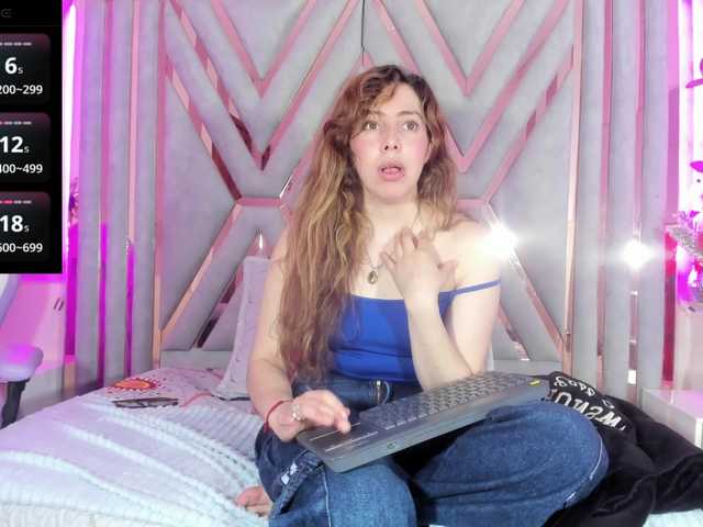 hada-russo live cam on BongaCams