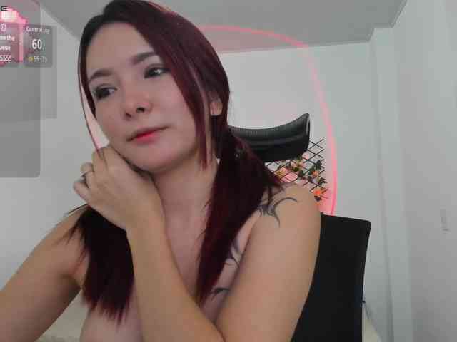 Hanni-Dulcee webcam