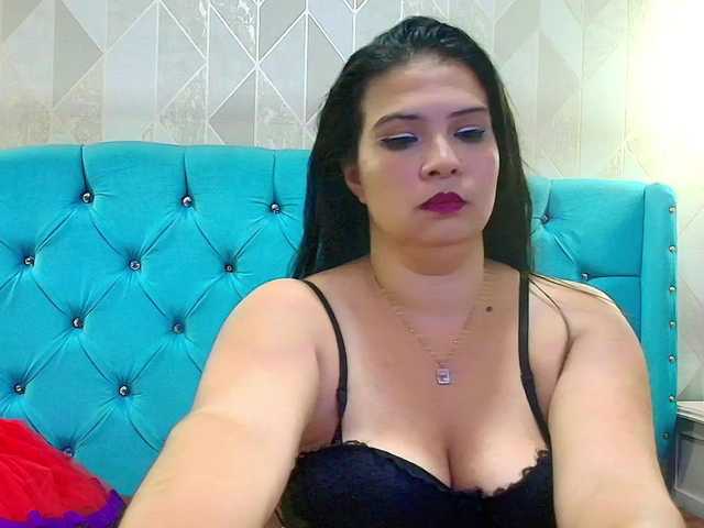 StarMilaX live cam on BongaCams