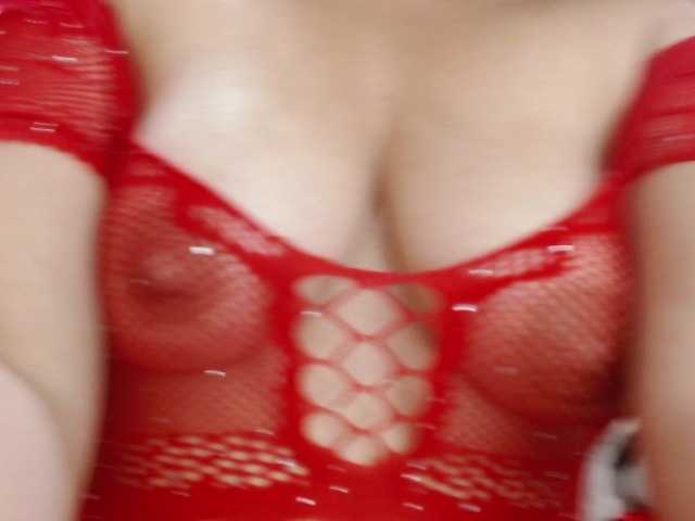StarMilaX live cam on BongaCams