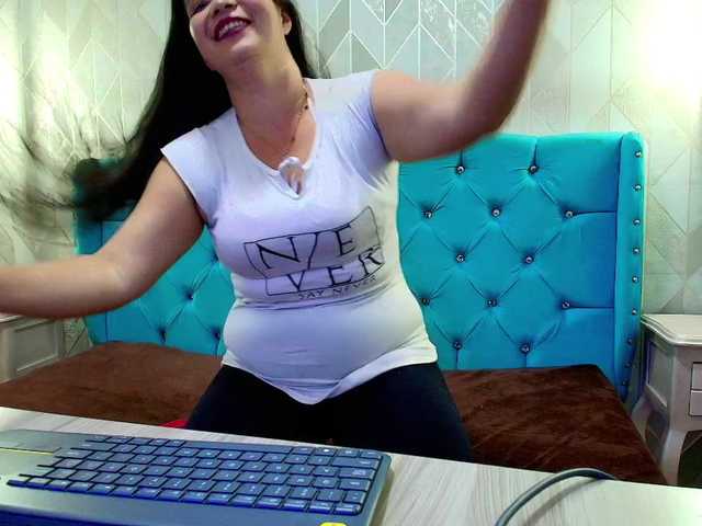 StarMilaX live cam on BongaCams