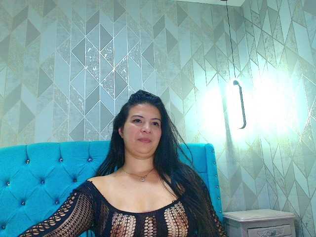 StarMilaX live cam on BongaCams